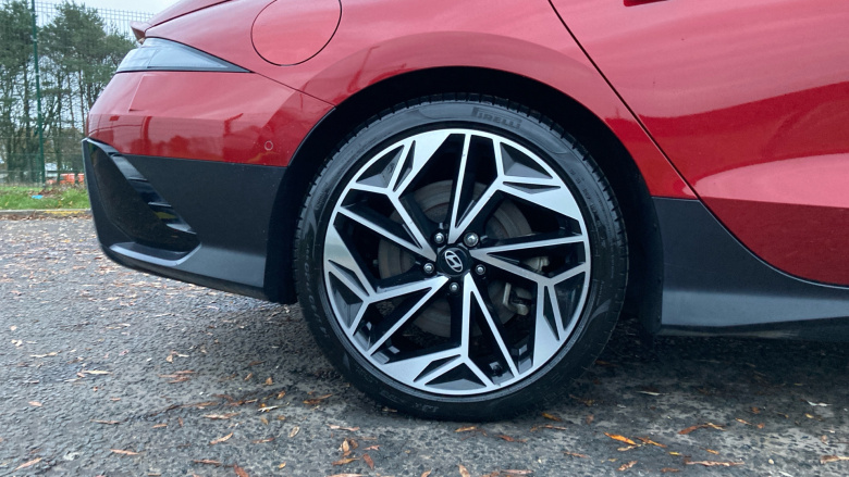 Hyundai IONIQ 6 239kW Ultimate 77kWh 4dr AWD Auto Electric Saloon